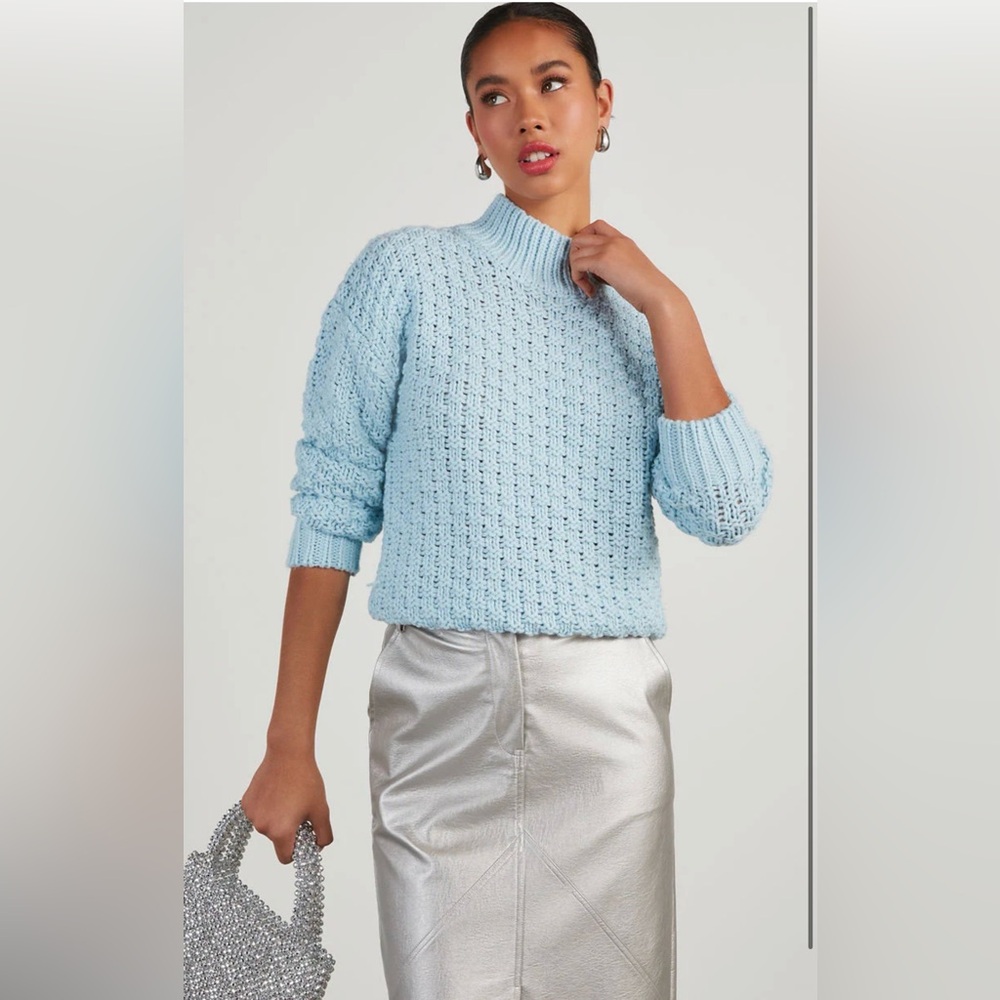 NWT Sweater - Picture 3 of 8